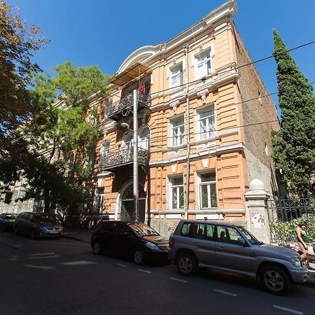 Natali Apartment ティビリシ エクステリア 写真