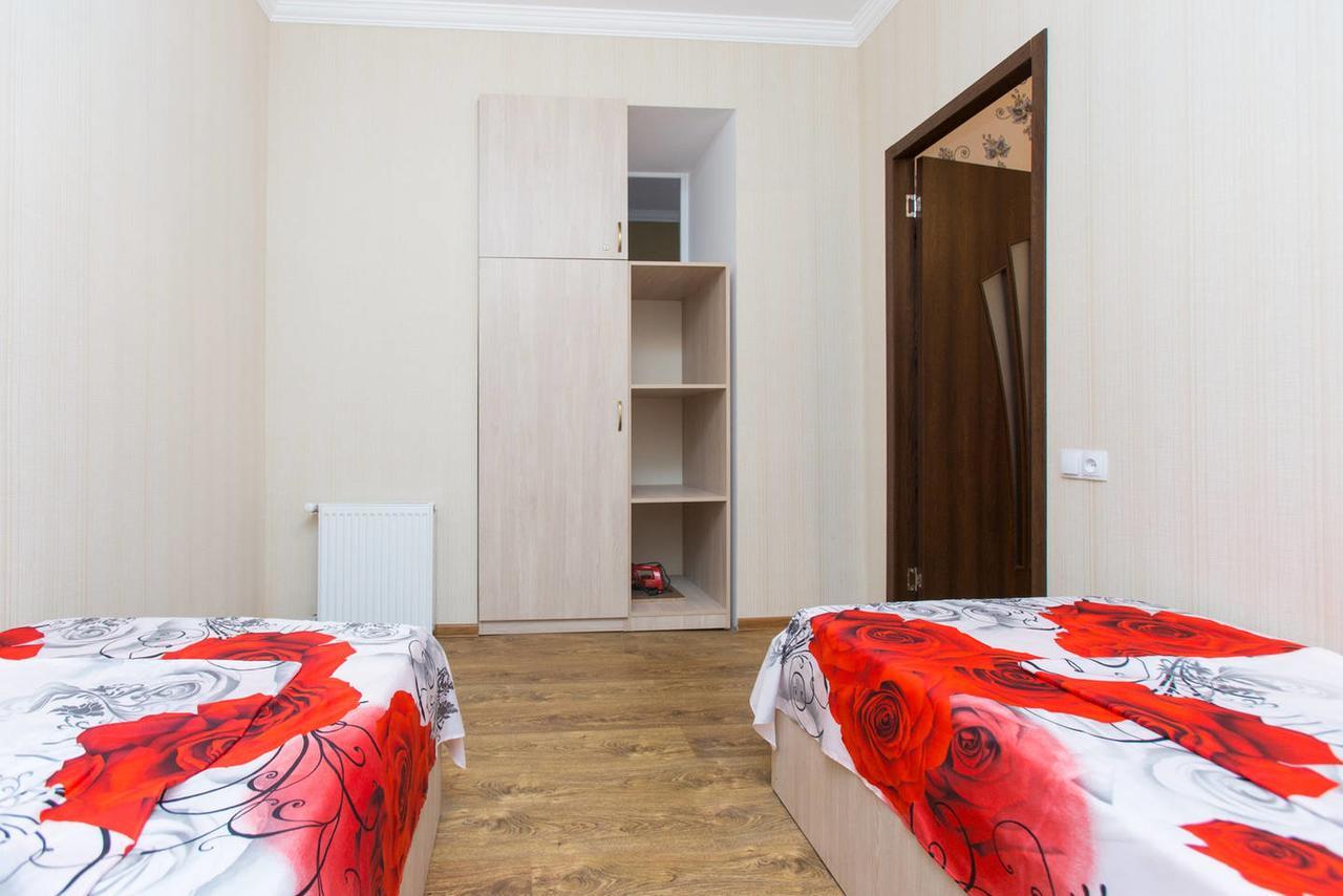 Natali Apartment ティビリシ エクステリア 写真