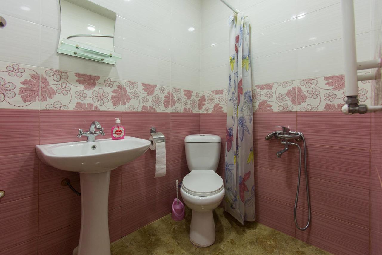 Natali Apartment ティビリシ エクステリア 写真